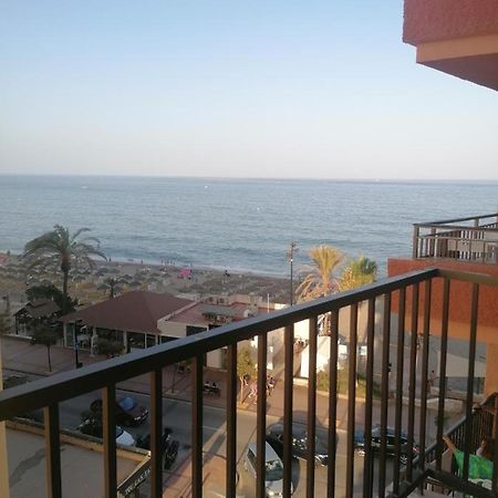 Lovely Apartment In Front Of The Beach. Fuengirola Buitenkant foto