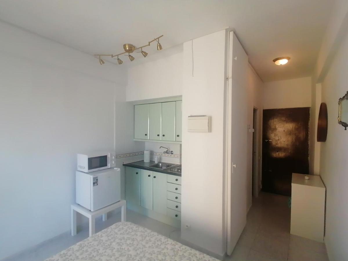 Lovely Apartment In Front Of The Beach. Fuengirola Buitenkant foto